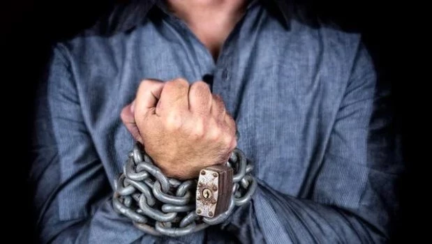 Libertad recortada