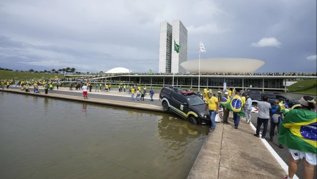 Allanan 22 propiedades de empresarios bolsonaristas por financiar el intento de golpe de Estado