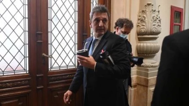 Massa prepara un paquete de medidas para mostrar reacción ante el dato de la inflación de abril