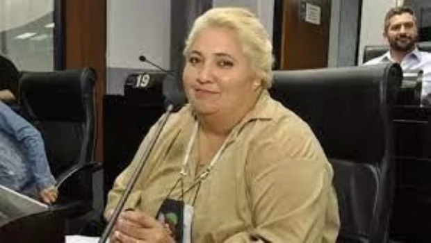 ​Continúa internada en "estado crítico" la concejala quemada en Quilmes