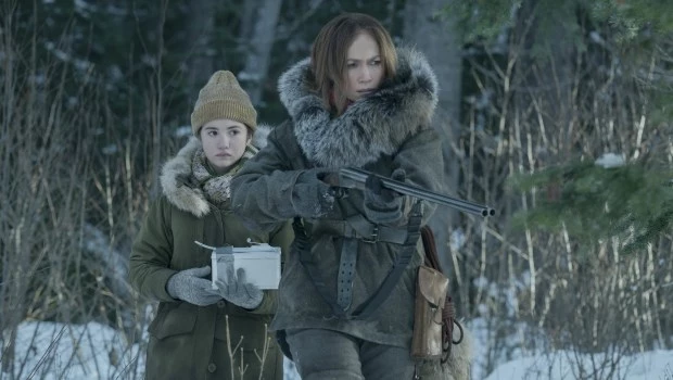 El traje de heroína le queda grande