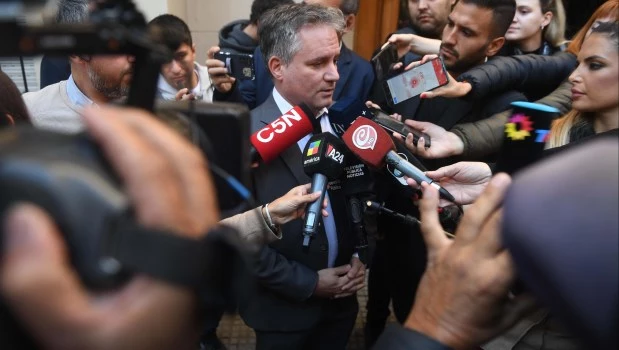 "Todas las pruebas fueron dispuestas a disposición de la justicia, solo hay que esperar el fallo", aseguró ante la prensa D´Alessandro, en el ingreso al edificio judicial situado en la calle Paraguay al 1.500.