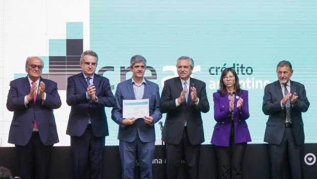 Alberto Fernández: "Los que dicen tener remedio trajeron enfermedad" e hicieron "negocios con amigos"