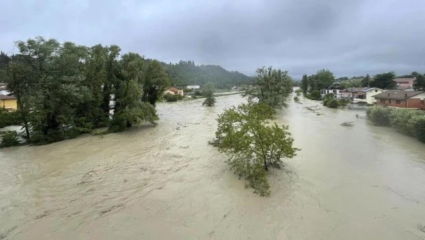 Al menos 13 personas mueren en una región inundada de Italia
