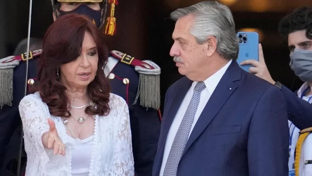 Fernández convocó al acto del 25 de mayo y llamó a escuchar a CFK