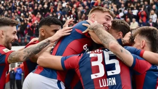 San Lorenzo le ganó a Unión y mete presión a River