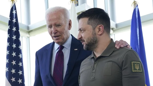 Zelenski obtiene más ayuda militar de EEUU durante la cumbre del G7