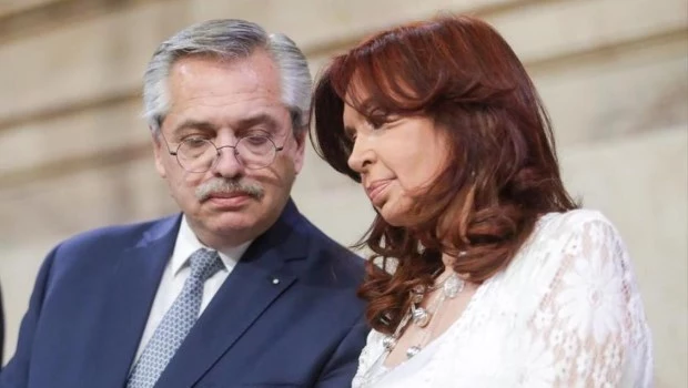 Con fuertes críticas, Alberto Fernández se diferenció de la estrategia electoral de Cristina Kirchner
