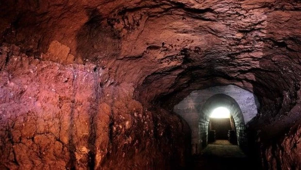 El Club Evaristo XIV: el caso de los túneles porteños