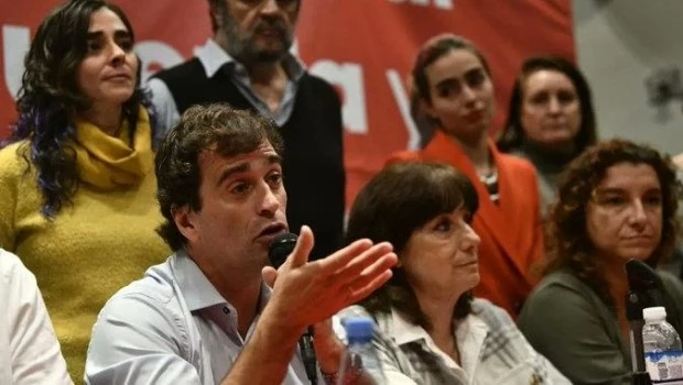 El PO y el MST presentaron la fórmula Solano-Ripoll y convocaron a un plenario del FITU