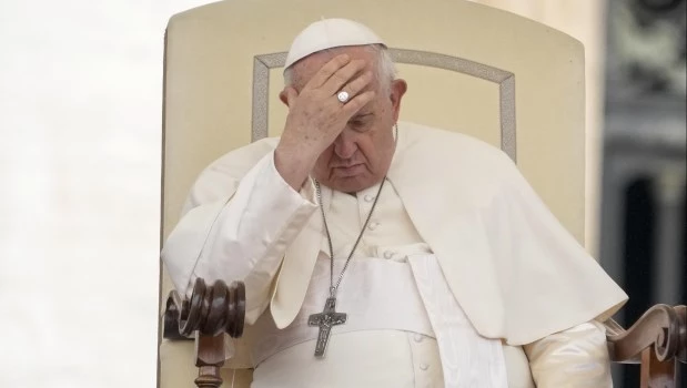 "La idea es ir a Argentina el año que viene, vamos a ver si se puede", anunció el Papa