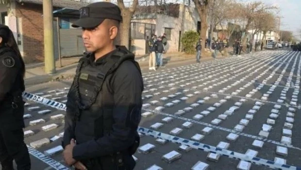 La Policía Federal detiene en Madrid a un narco colombiano que iba a traficar 1.658 kilos de cocaína a Dubai el año pasado