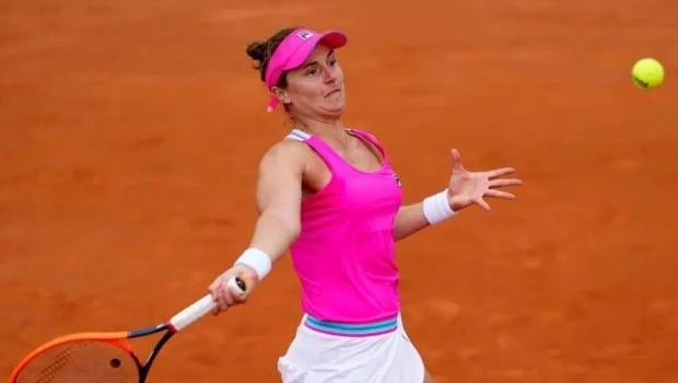 Aplastante triunfo de Podoroska en su debut en Roland Garros