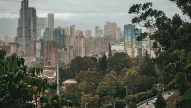 Un sismo de magnitud 5,7 sacudió a Bogotá y ciudades del noreste de Colombia