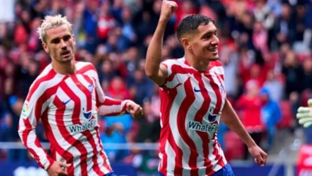Con gol de Nahuel Molina, Atlético Madrid le ganó a la Real Sociedad y sigue luchando por terminar segundo