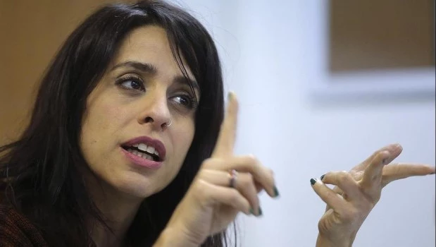 Donda: "Milei puede representar la muerte y el aniquilamiento de una parte de nuestra sociedad"