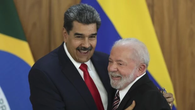 Maduro se reunió con Lula en Brasil en el comienzo de una nueva era de las relaciones bilaterales