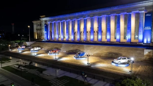 La nueva Ranger se exhibió en la Facultad de Derecho