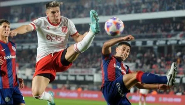 Estudiantes y San Lorenzo empataron y el resultado le sirvió a un River ...