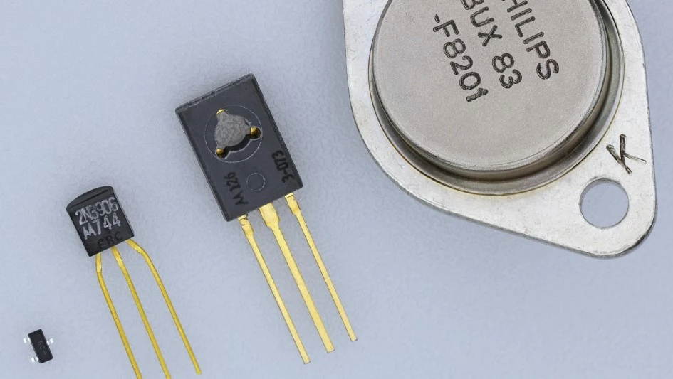 Science strives to push the speed limit of transistors