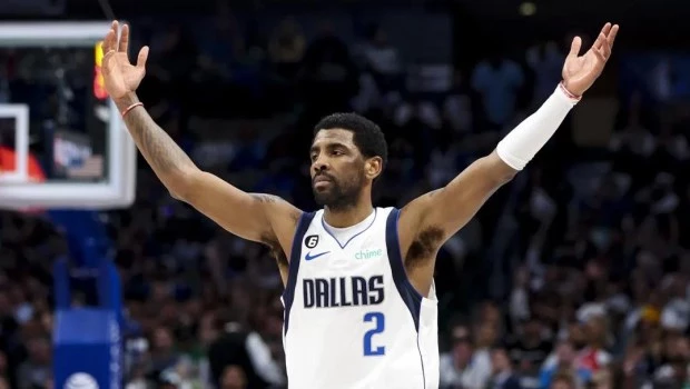 Irving se queda en Dallas por 126 millones de dólares