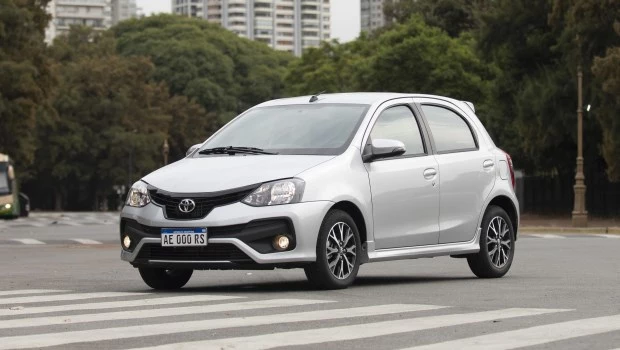 Toyota deja de fabricar el Etios