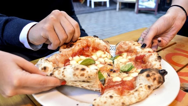 Pizza napoletana directo de Italia