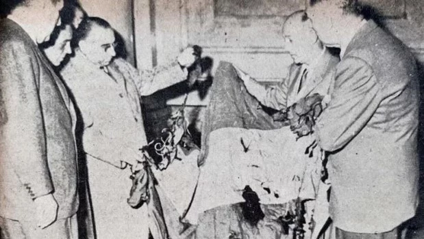 El Club Evaristo (parte XXIV): el caso de la bandera quemada