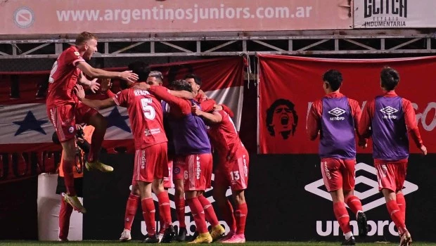 Argentinos sorprendió a River en La Paternal y lo venció 3 a 2 ...