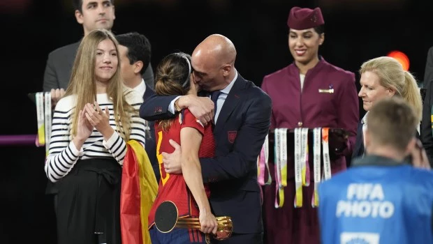 El tenista español Carlos Alcaraz se sumó a las críticas hacia Luis Rubiales