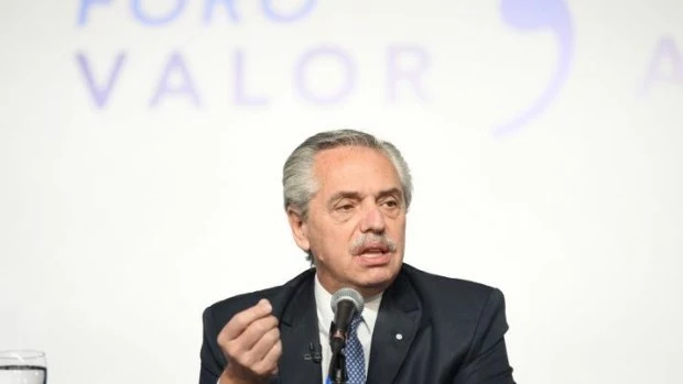 "Es hora de que repensemos la economía porque estamos en un tiempo de cambio", alertó el Presidente