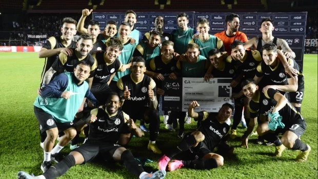 El San Lorenzo se Insua también da pelea en la Copa Argentina 