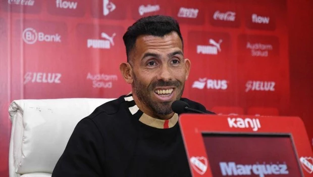 Tevez confirmó las llegadas de Buffarini y Toloza y se desligó de la contratación de Bonfiglio 