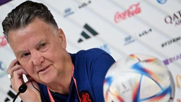 Van Gaal deslizó que hubo un "juego premeditado" en la consagración de Argentina y Messi en Qatar