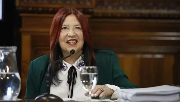 Ana María Figueroa.