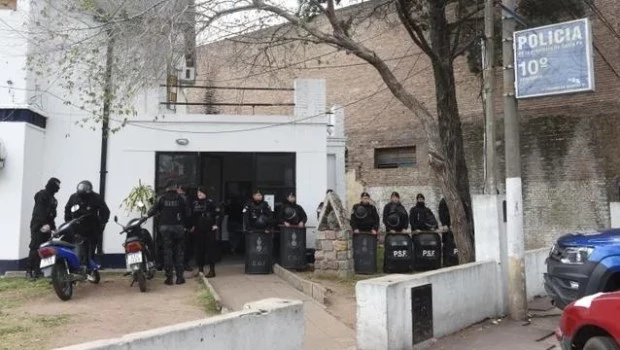 El hecho se registró en la seccional 10ma., ubicada en la zona norte de Rosario.