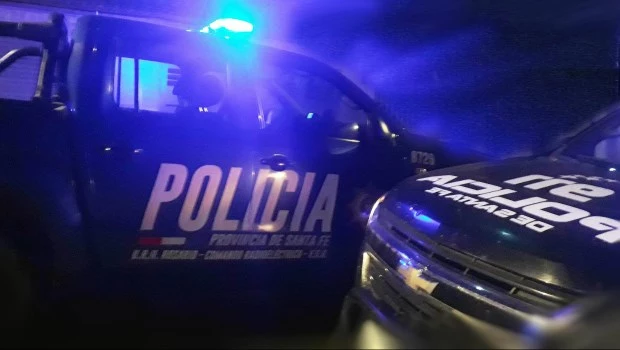 Una familia de Villa Gobernador Gálvez denunció que les allanaron la casa por error