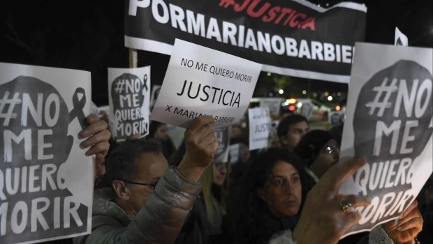 "No me quiero morir", la frase que retumbó en la marcha por el crimen del ingeniero en Palermo