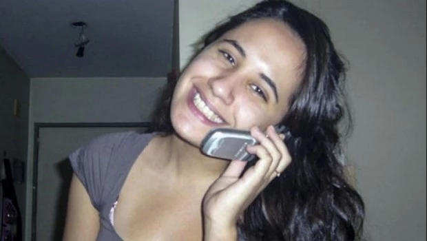 La madre de Marianela Rago, la estudiante de periodismo asesinada en 2010 en Balvanera, aseguró estar convencida de que el exnovio de su hija, que comenzará a ser juzgado por el crimen, fue el autor de "un femicidio" y espera que en el debate "se haga justicia".
