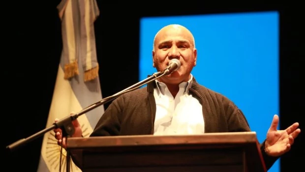 Manzur: "Declaro al peronismo en alerta y movilización hasta que Massa sea presidente"