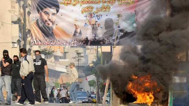 EE.UU. sancionó a una red acusada de financiar a Hezbolá, incluido un libanés que participó en el atentado a la AMIA