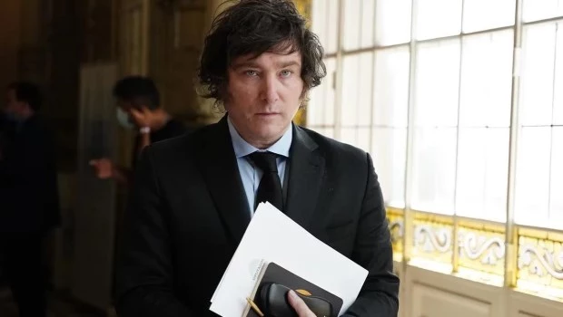 Presupuesto 2024: Milei le propuso a Massa posponer su tratamiento en Diputados hasta después de las elecciones