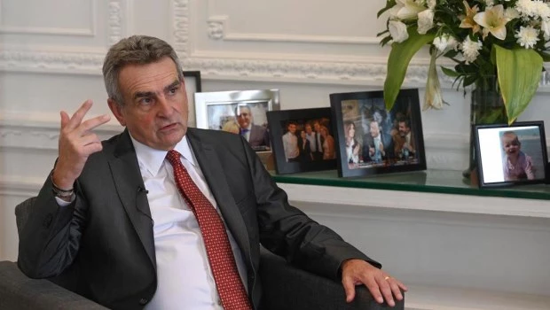 Rossi llama a "militar" para que Sergio Massa llegue a la Presidencia