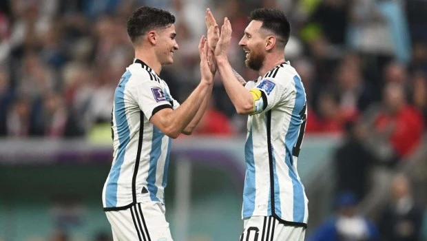 Messi y Julián Álvarez, nominados para el premio The Best