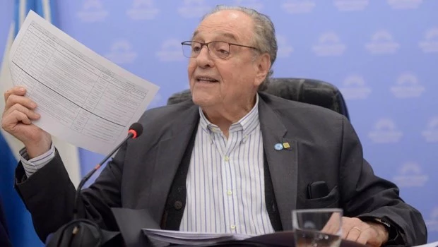 A Heller no le sorprende actitud de la oposición sobre Ganancias, pero la considera "contradictoria" 