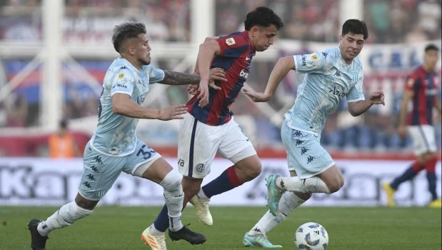 San Lorenzo y Racing protagonizaron un entretenido empate