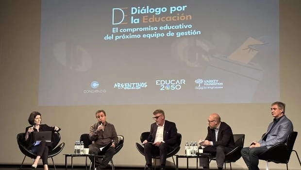 Los referentes en educación de los candidatos presidenciales debatieron sus visiones