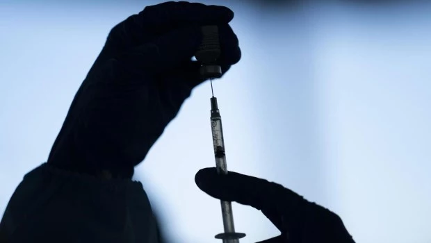 Aspectos legales sobre la experimentación de los inóculos contra el covid