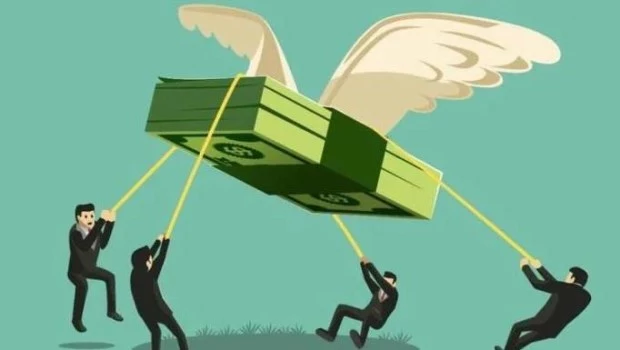 El dólar blue pegó otro salto y cerró a $790
