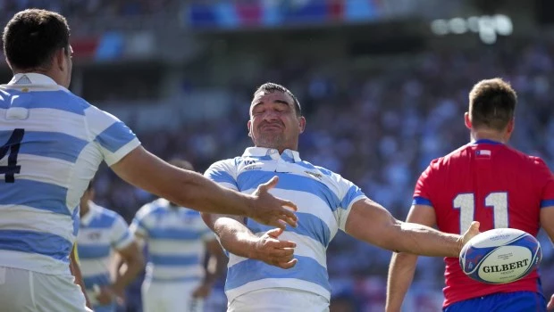 Los Pumas aplastaron a Chile y la semana próxima buscarán ante Japón el pasaje a cuartos